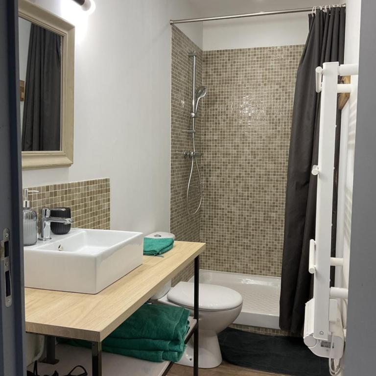 Domaine Le Rocher d Argent avec Piscine Extérieur ,Jacuzzi Intérieur et Salle de jeux - Appartamento Deluxe con 2 Camere da Letto - 36
