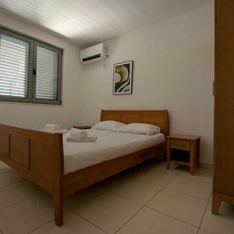 The Sun & Sea Apartment - Two-Bedroom Apartment - 9