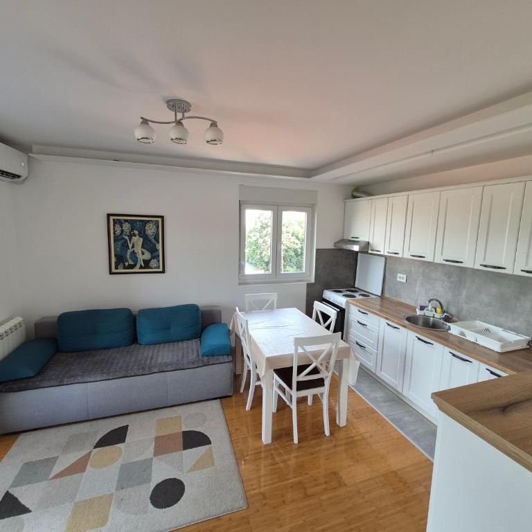 Globus Apartment - Apartman sa 1 Spavaćom Sobom - 2