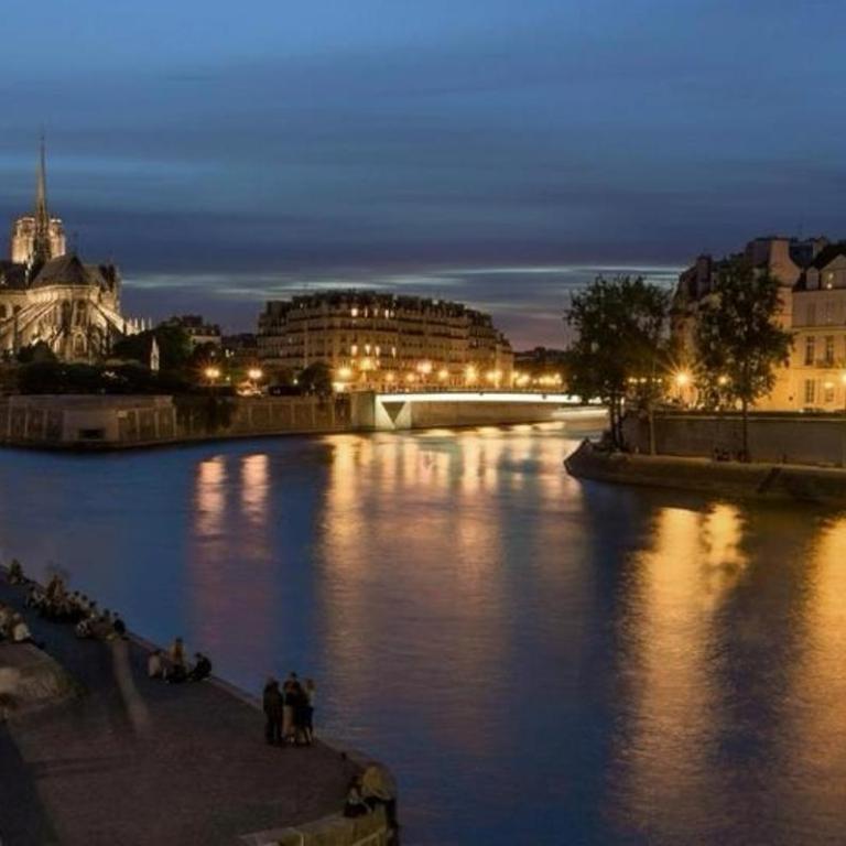 Appartement RENOVE EN PLEIN COEUR DE PARIS SUR L'ILE SAINT LOUIS ! - Appartement 1 Chambre - 27