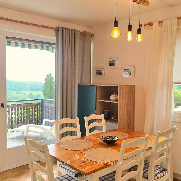 L'Ecrin du Lac, Vue splendide sur le lac ! proche d'Annecy - Maison 3 Chambres - 17
