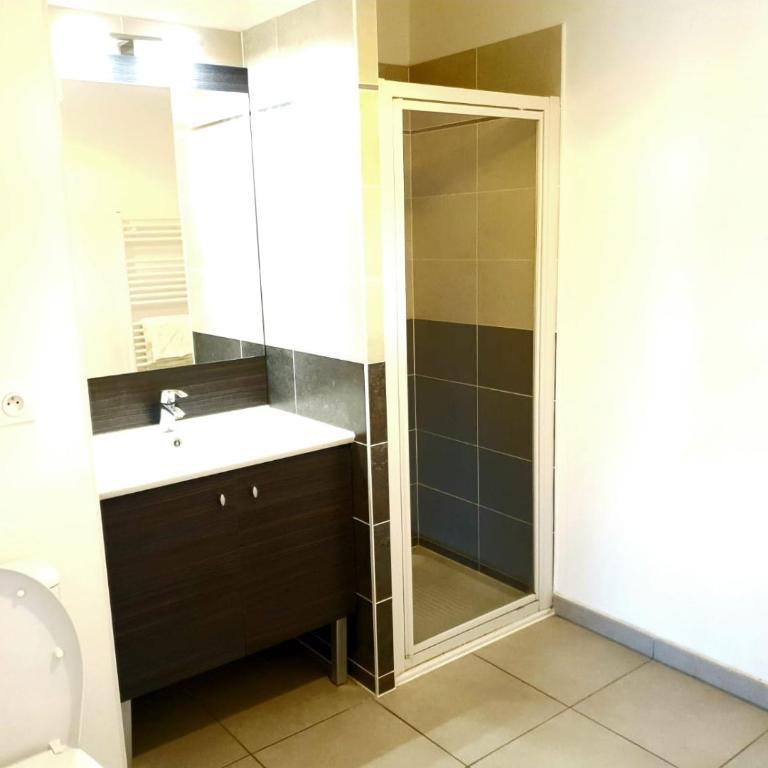 Le Contemporain - Wifi - Proche centre ville - Apartment mit 1 Schlafzimmer - 3