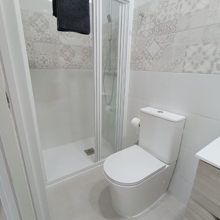 Estudio Madrid L9C - One-Bedroom Apartment - 11