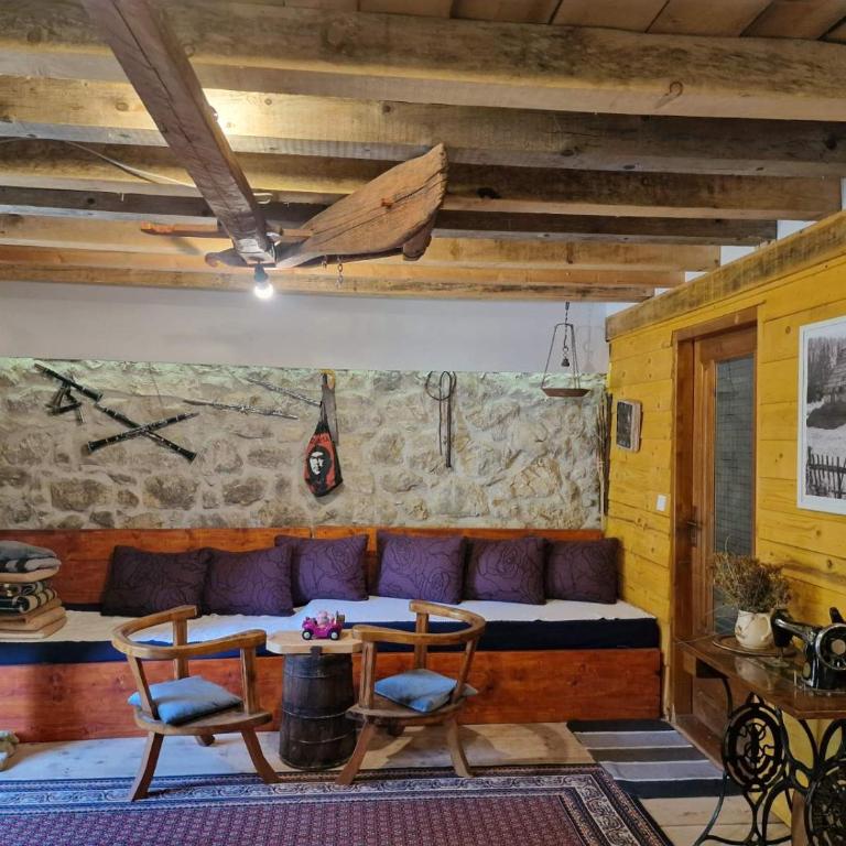 Zminica Ethno house Excalibur - Kuća sa 3 Spavaće Sobe - 4