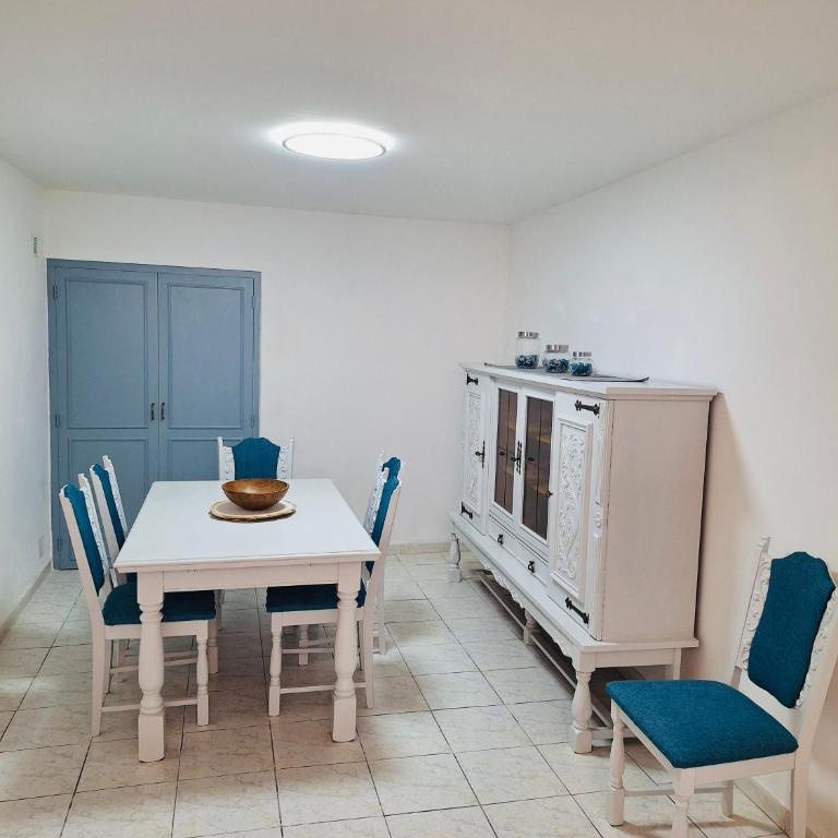 Maison au cœur du village de Sérignan - 3 Chambres, 6personnes - Three-Bedroom House - 7