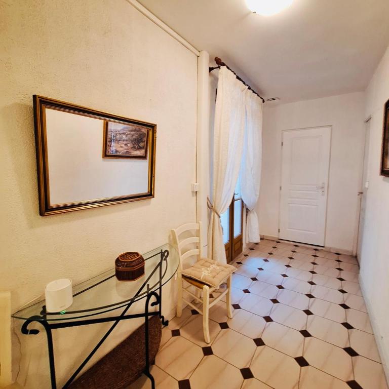 Maison au cœur du village de Sérignan - 3 Chambres, 6personnes - Three-Bedroom House - 17