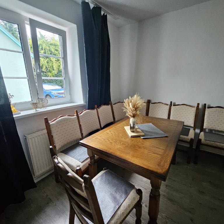 Hemma 4 U , 3 Zimmer Wohnung - Apartment mit 3 Schlafzimmern - 6