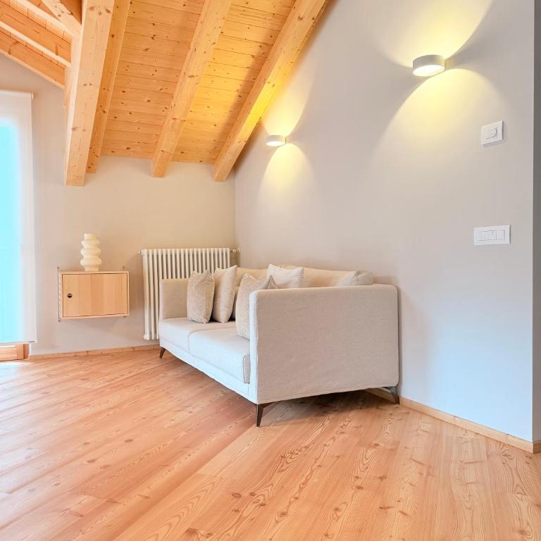 Palazzo Righi - Appartamento con 2 Camere da Letto - 24