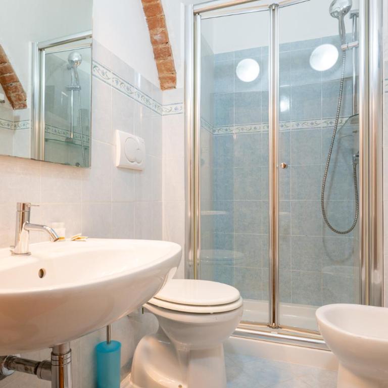 Rentwin-Little Bright Home-Pisa Airport - Appartamento con 1 Camera da Letto - 16