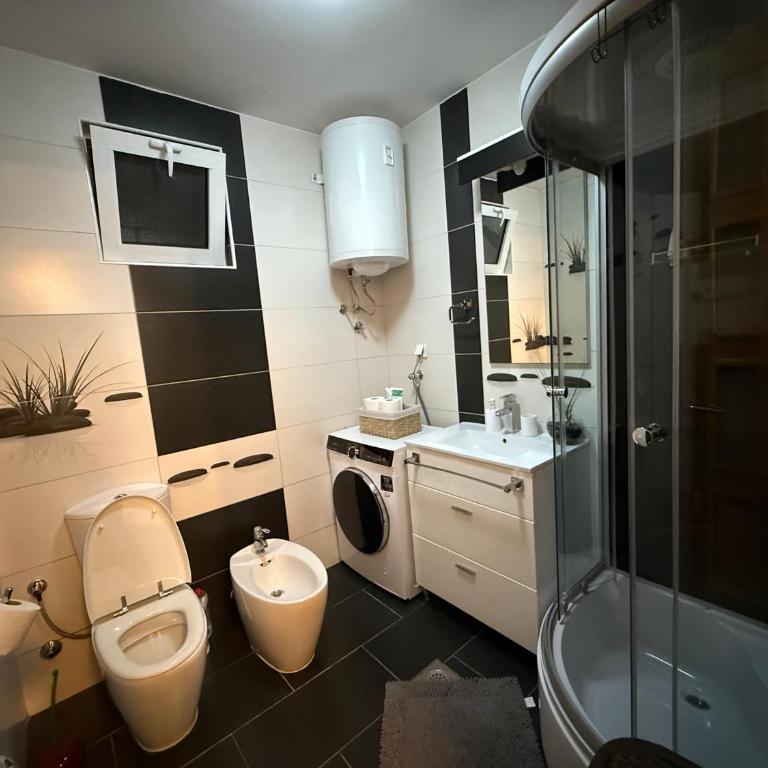 MarFri Apartments - One-Bedroom Apartment - 14