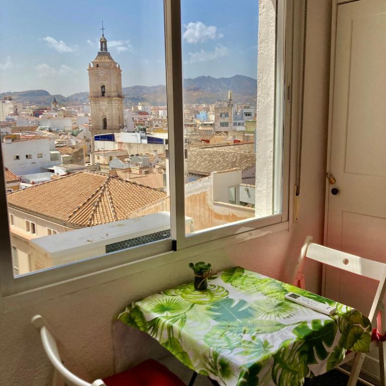 Good Energies Room in Málaga Center with Private Bathroom - Habitación Doble Deluxe - 3