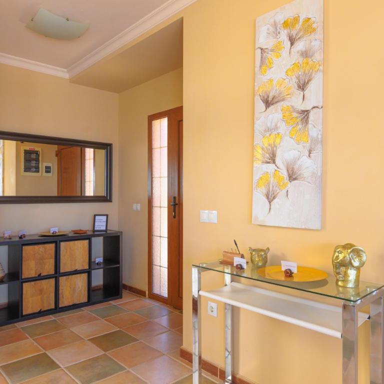 Villa with Pool, Luxury Scape in Caleta De Fuste - Villa with Private Pool - 36