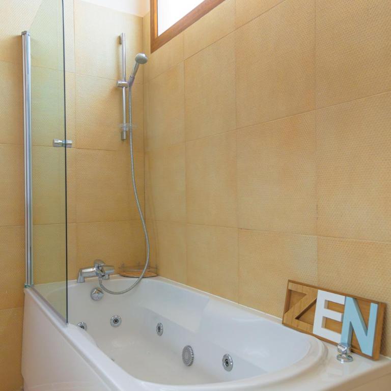 Villa with Pool, Luxury Scape in Caleta De Fuste - Villa with Private Pool - 59