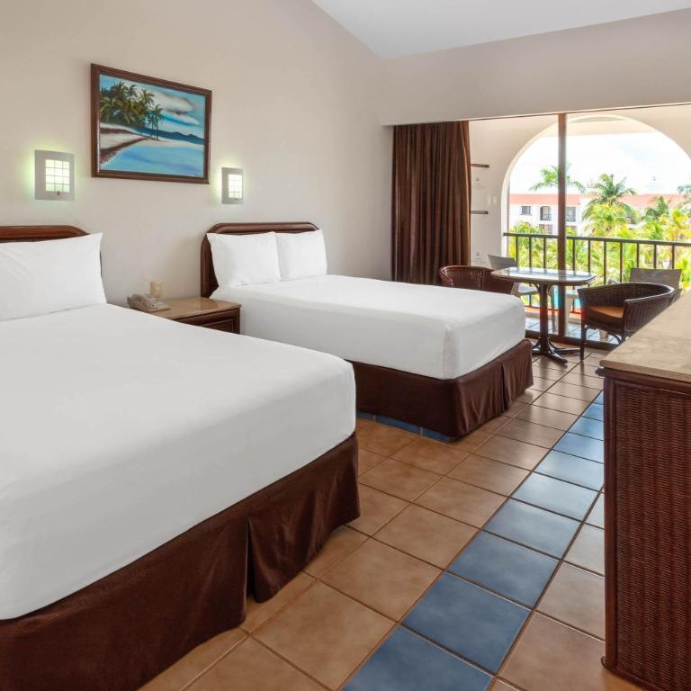 Cozumel Hotel & Resort All Inclusive - Standard Triple Room - 8