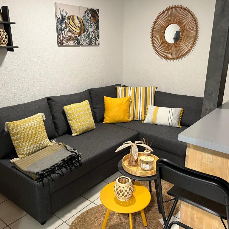 Aux Ayguades, Pavillon tout confort proche plage, terrasse et WIFI - Maison 3 Chambres - 3