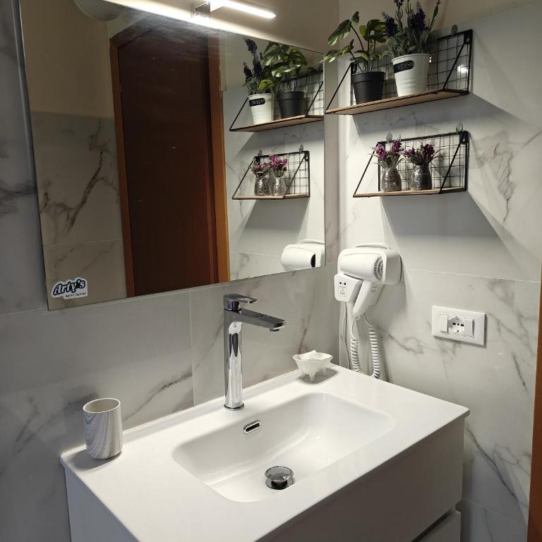 Arty's Apartment - Appartamento con 1 Camera da Letto - 20