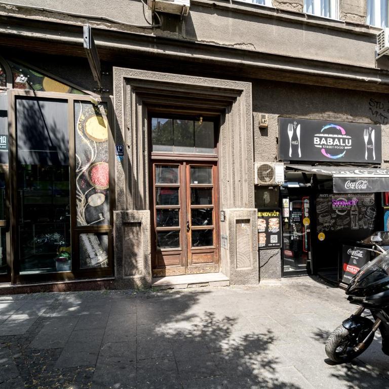 City Chic Skadarlija - Two-Bedroom Apartment - 22