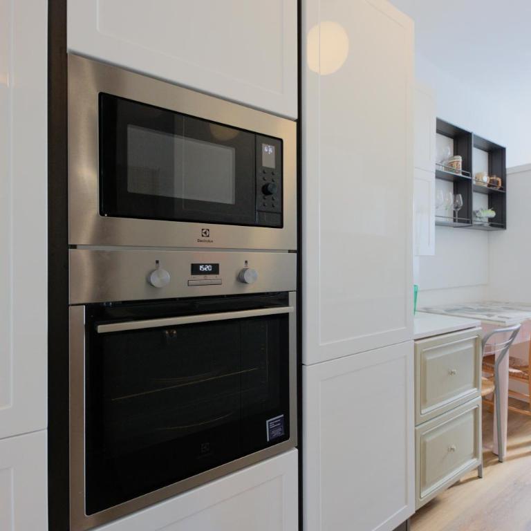 Suite con Vasca Panoramica - Appartamento con 1 Camera da Letto - 2
