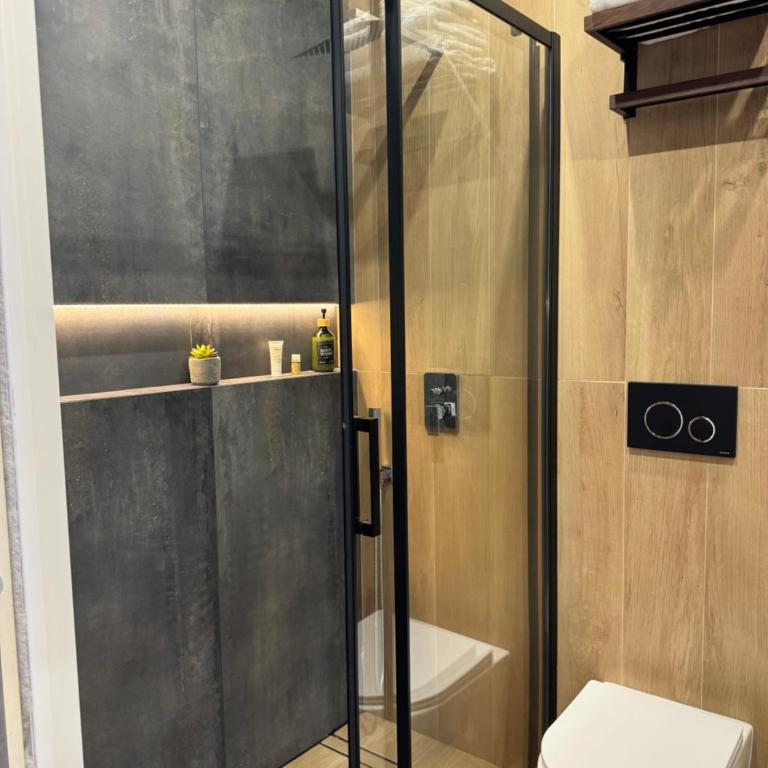 Living - Deluxe Twin Room - 18