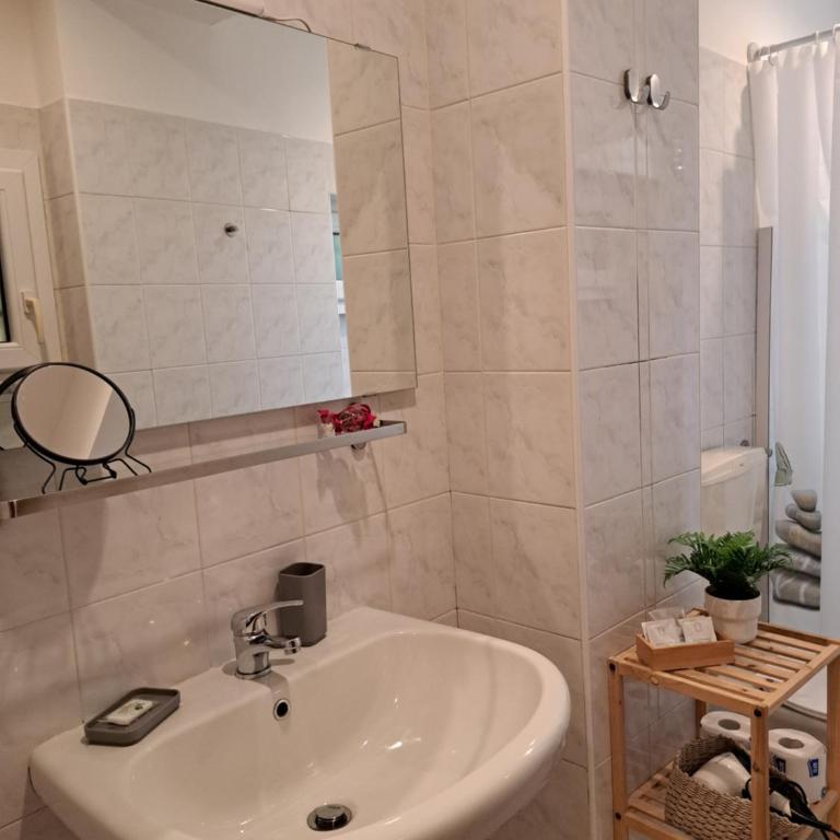Bolognamania Apartments-Enjoy - One-Bedroom Apartment - 13