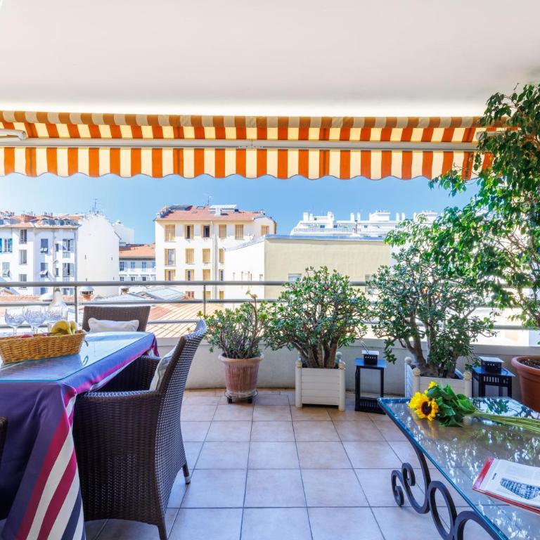 FEEL HOME - CAIS De PIERLAS - Appartement 2 Chambres avec Terrasse - 2