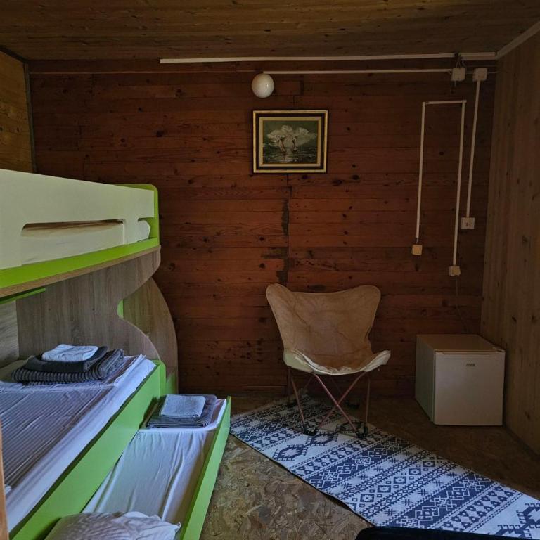 Sunrise - Family Room with Terrace - 3