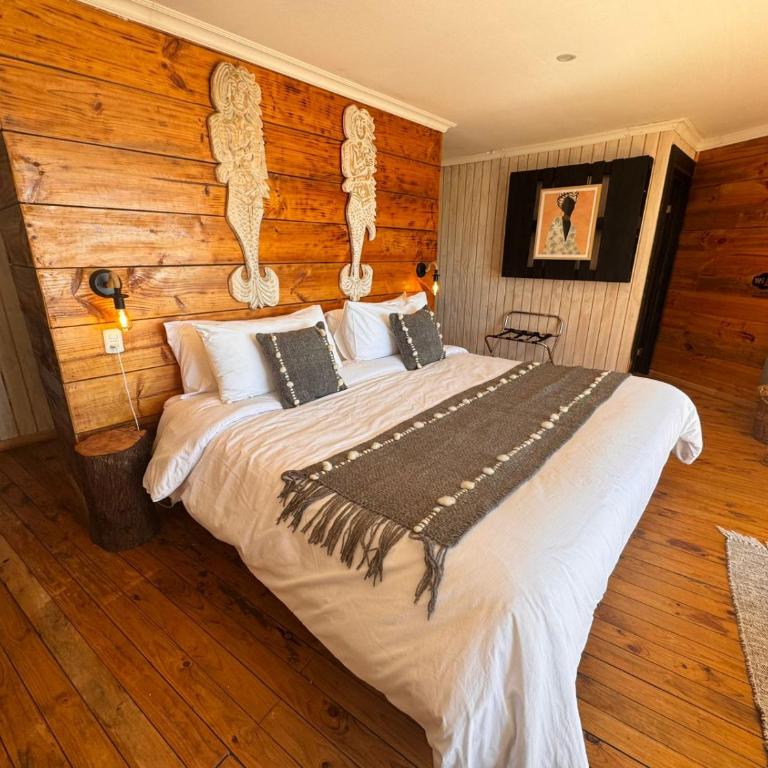 Escapada Romántica para Dos Suite Vista al Mar, Desayuno, Sesion en Tinaja Panorámica - Suite con cama extragrande y vistas al mar - 2