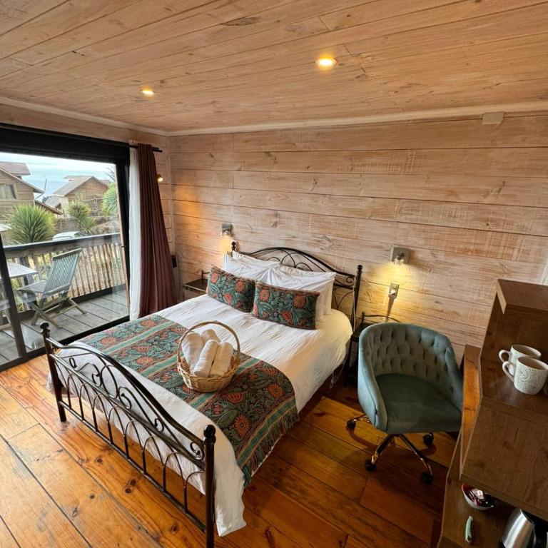 Escapada Romántica para Dos Suite Vista al Mar, Desayuno, Sesion en Tinaja Panorámica - Suite con vistas al mar - 2