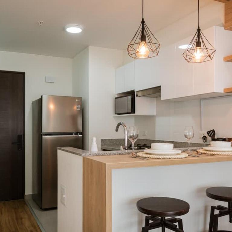 Modern 1BR City View & Gym in San Isidro - Apartamento - 8