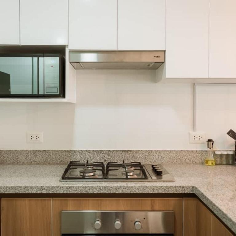 Modern 1BR City View & Gym in San Isidro - Apartamento - 13