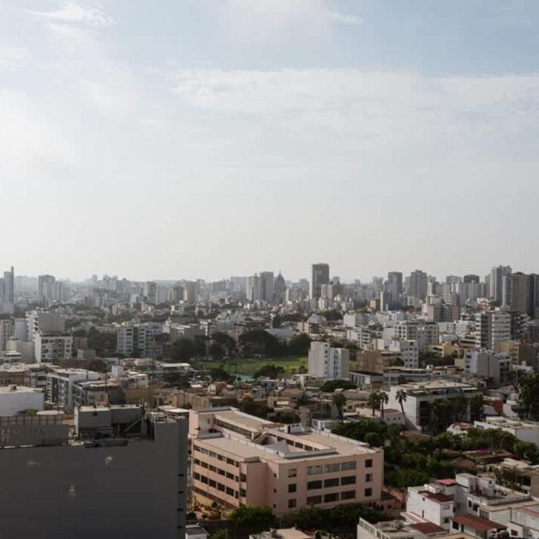 Modern 1BR City View & Gym in San Isidro - Apartamento - 73