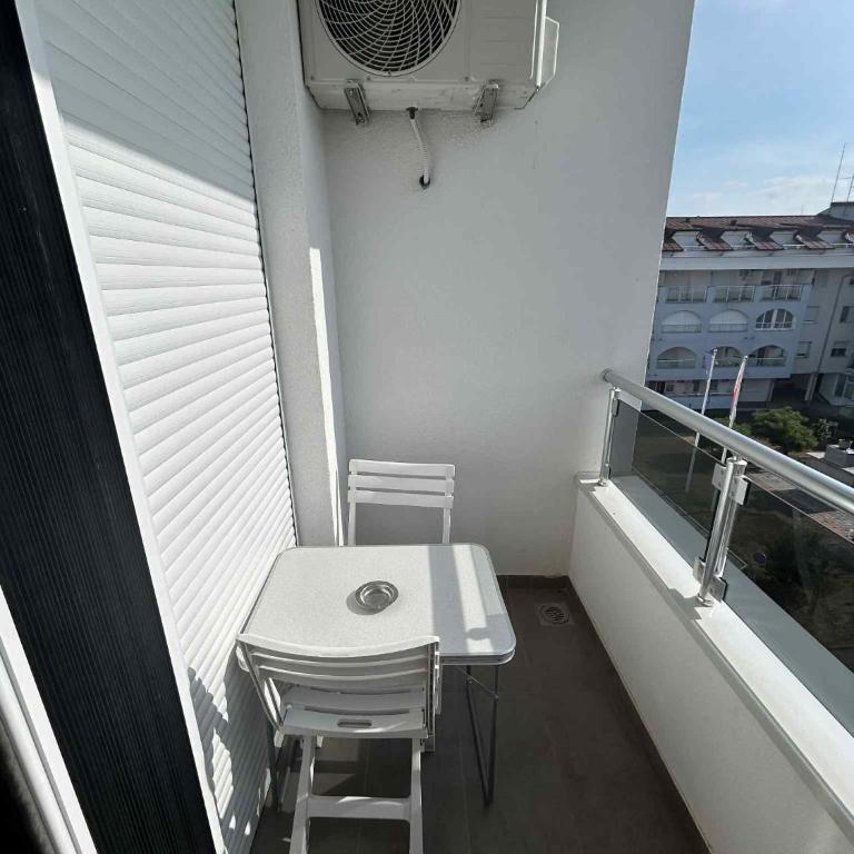 Renome apartmani - Apartman s 1 Spavaćom Sobom i Balkonom - 4