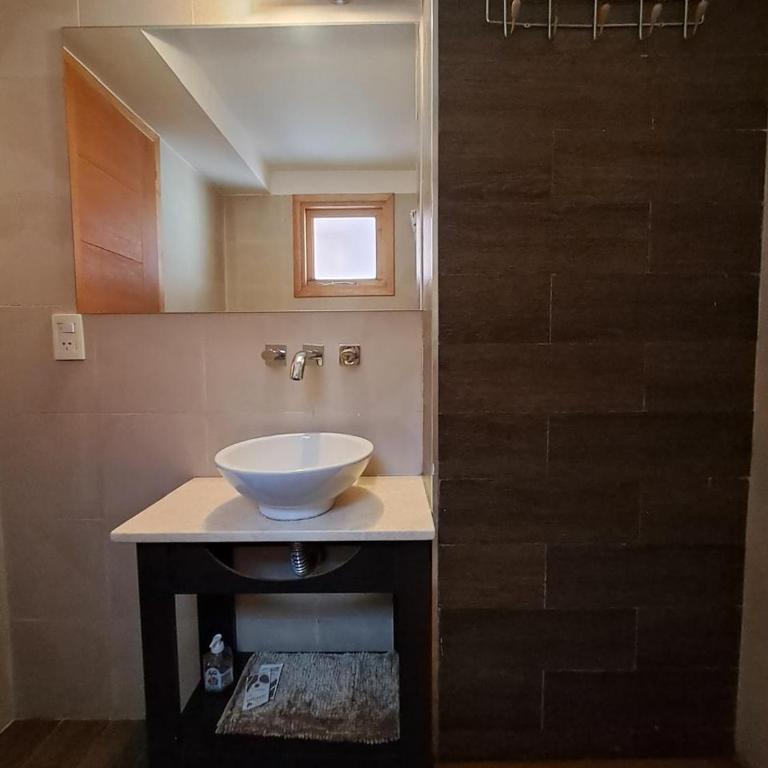 Amplio Monoambiente en el centro - Apartamento de 1 dormitorio - 8