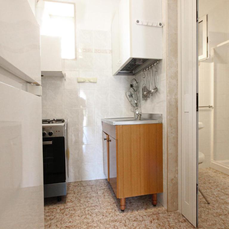 Cozy Home In Ostuni With Wifi - Casa Vacanze con 2 Camere da Letto - 4