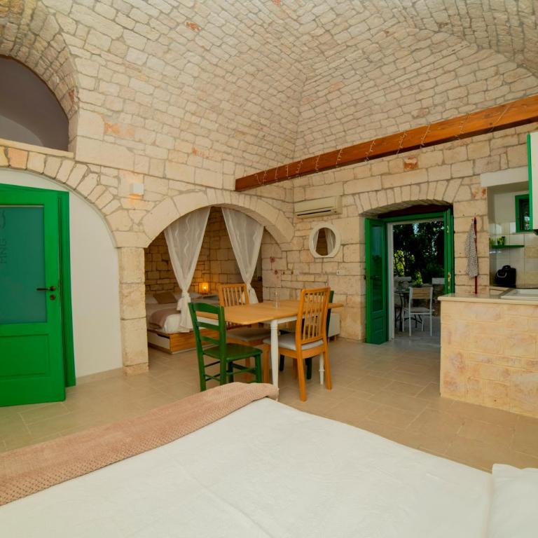 La Casetta - One-Bedroom Apartment - 39