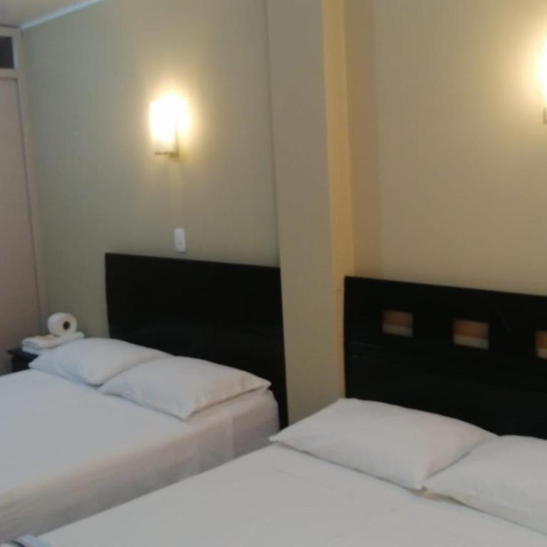 HOSTAL LA NOCHE - Pisco - Superior Family Room - 4