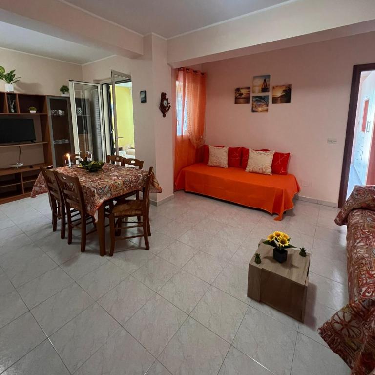 Apartment Mare&Monti - Appartamento con 2 Camere da Letto e Balcone - 40