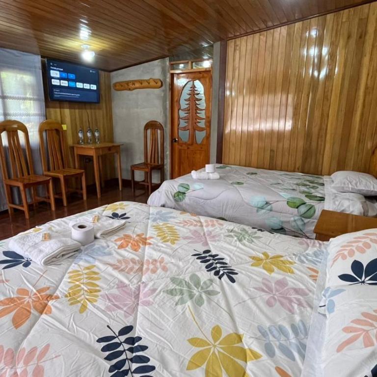 Cabañas R4nch Oxapampa - Habitación Familiar con vistas a la montaña - 14