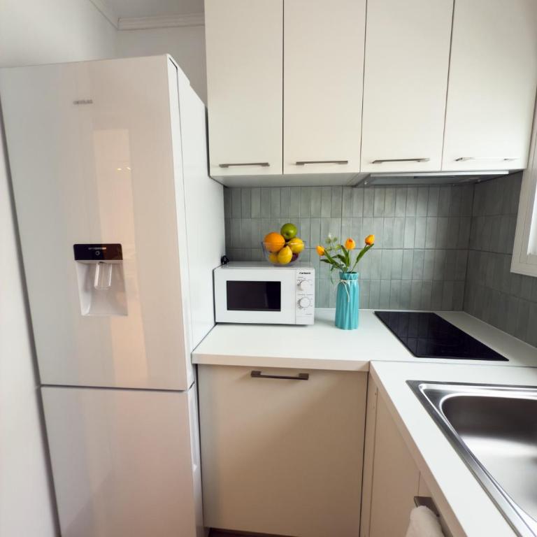 102 - Beachside Renovated 1BR apt w private garden - Apartamento - 23