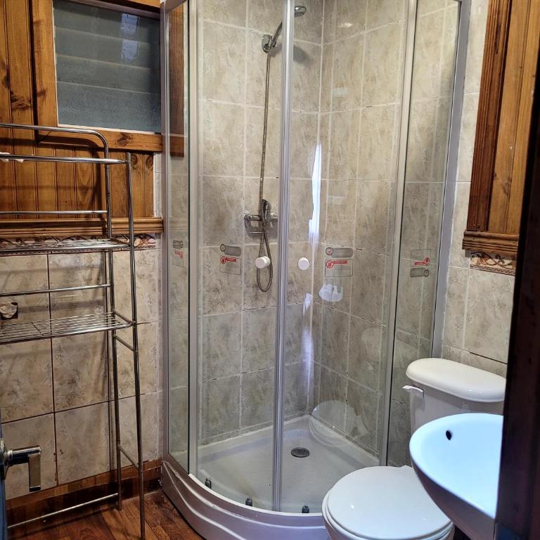 CABAÑA AZUL Y VERDE - Casa de 2 dormitorios - 58