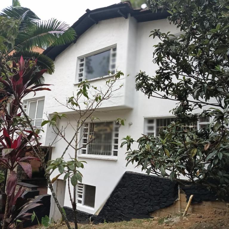 Casa de Huespedes del Poblado Grupos familiares o corporativos - Villa - 22