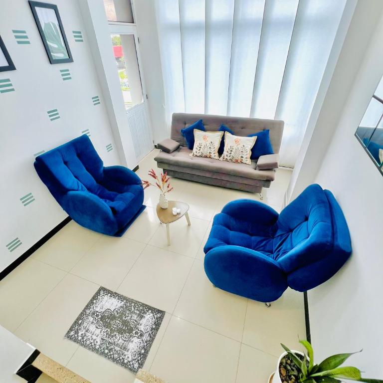 Moderno y lindo apartamento de 3 habitaciones cerca al aeropuerto - Apartamento de 3 dormitorios - 2