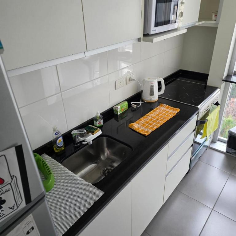 San Cristóbal High-Rise Retreat - Apartamento de 1 dormitorio - 53