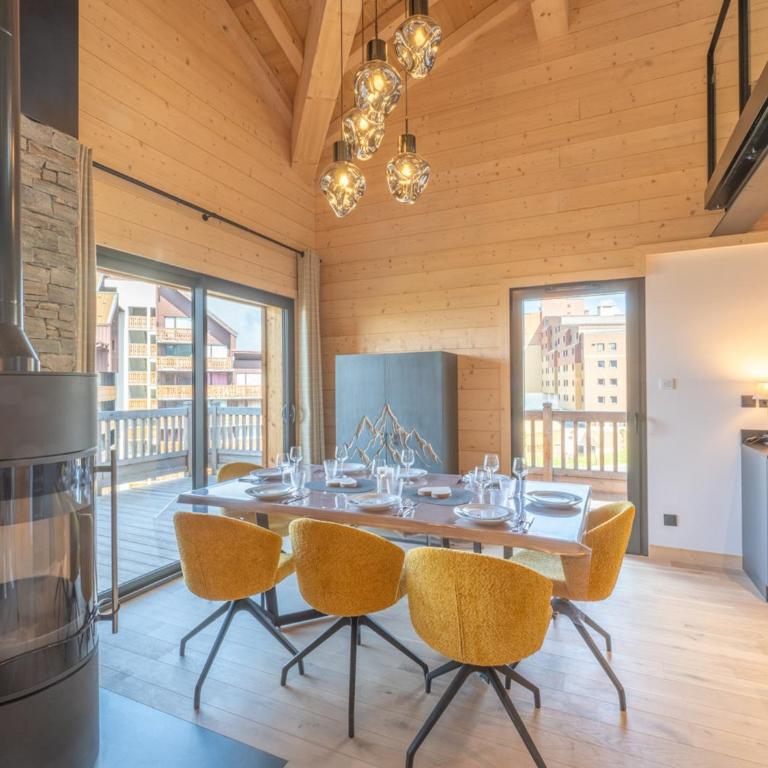 Duplex de montagne chic aux pieds des pistes, Alpe d'Huez - FR-1-645-86 - Appartement - 3