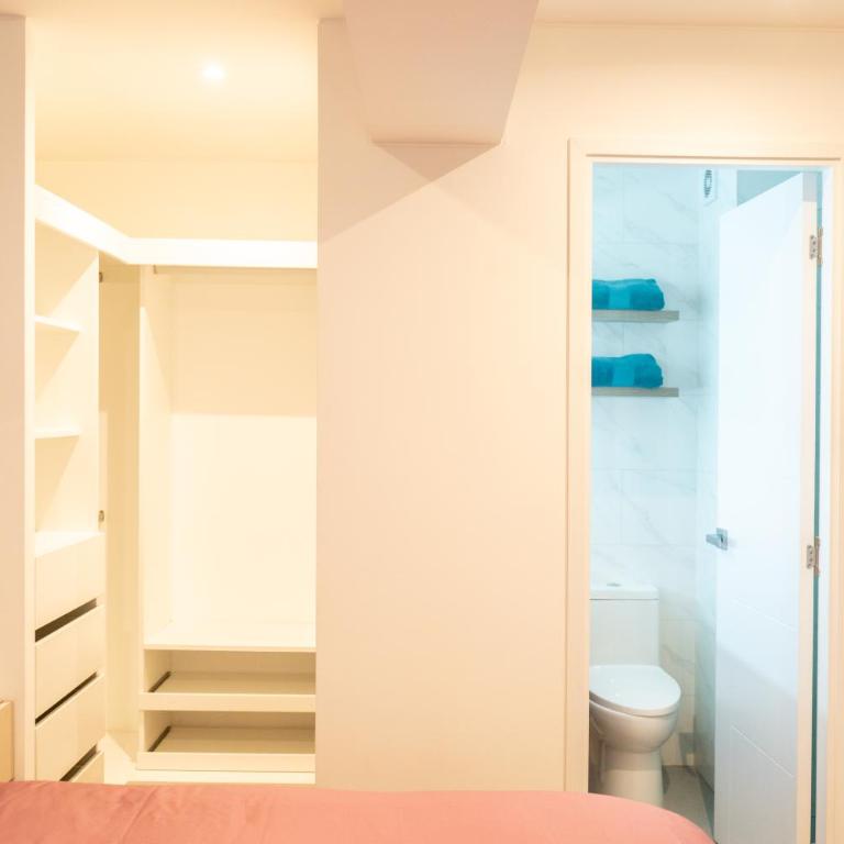 Miraflores La Mar - Two-Bedroom Apartment - 20