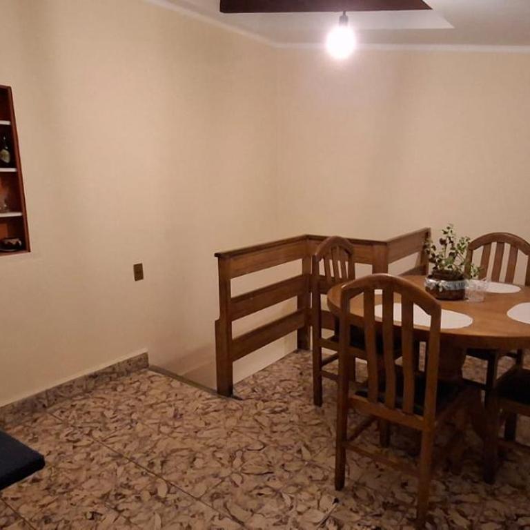 Casa Estratégica - Apartamento de 2 dormitorios - 12