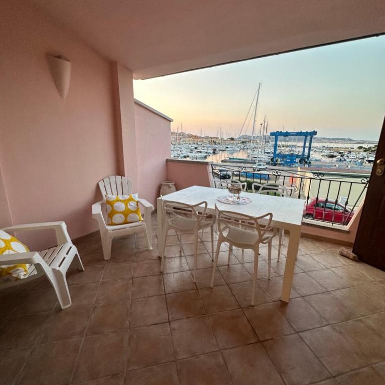 Riva dei Lestrigoni - Appartamento con 2 Camere da Letto - 7