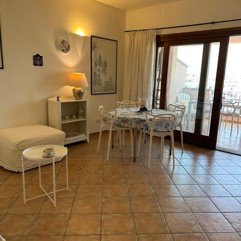 Riva dei Lestrigoni - Appartamento con 2 Camere da Letto - 9