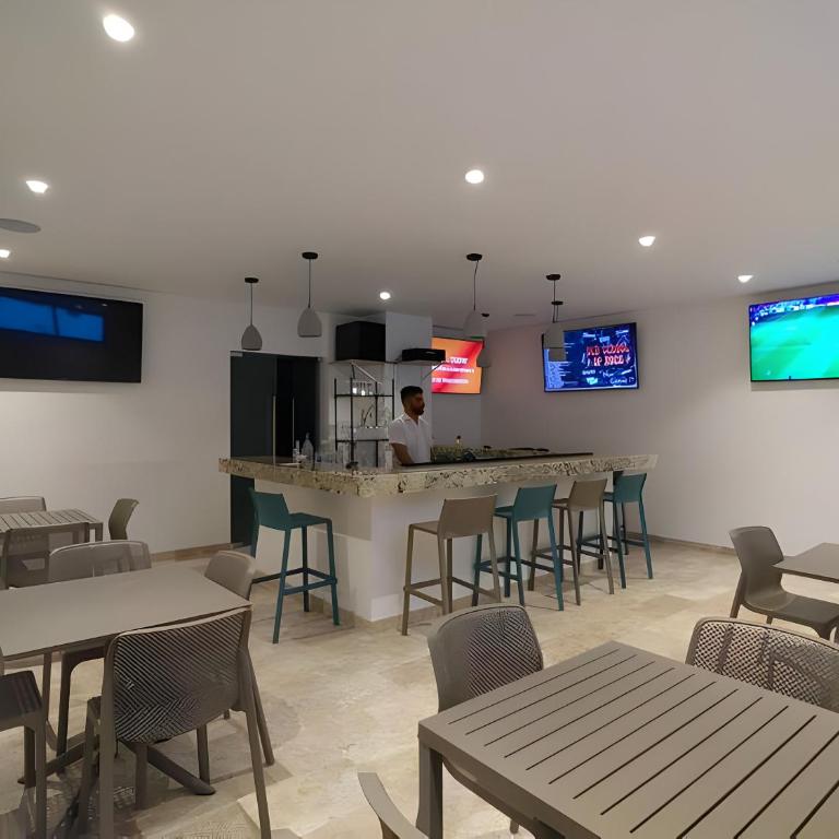 Ipana Siempre Playa Dowtown - Three-Bedroom Apartment - 34