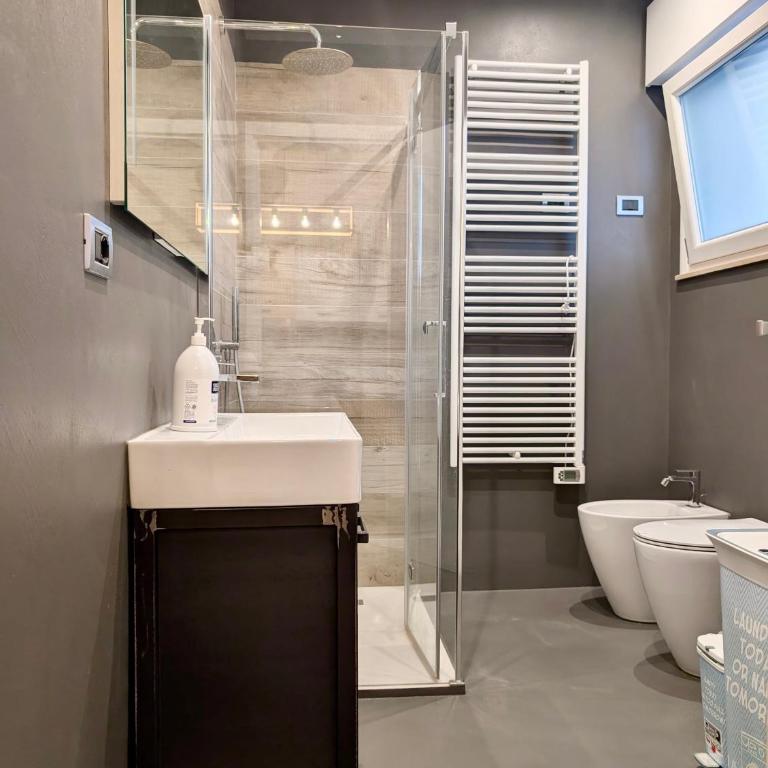 Italia - One-Bedroom Apartment - 7